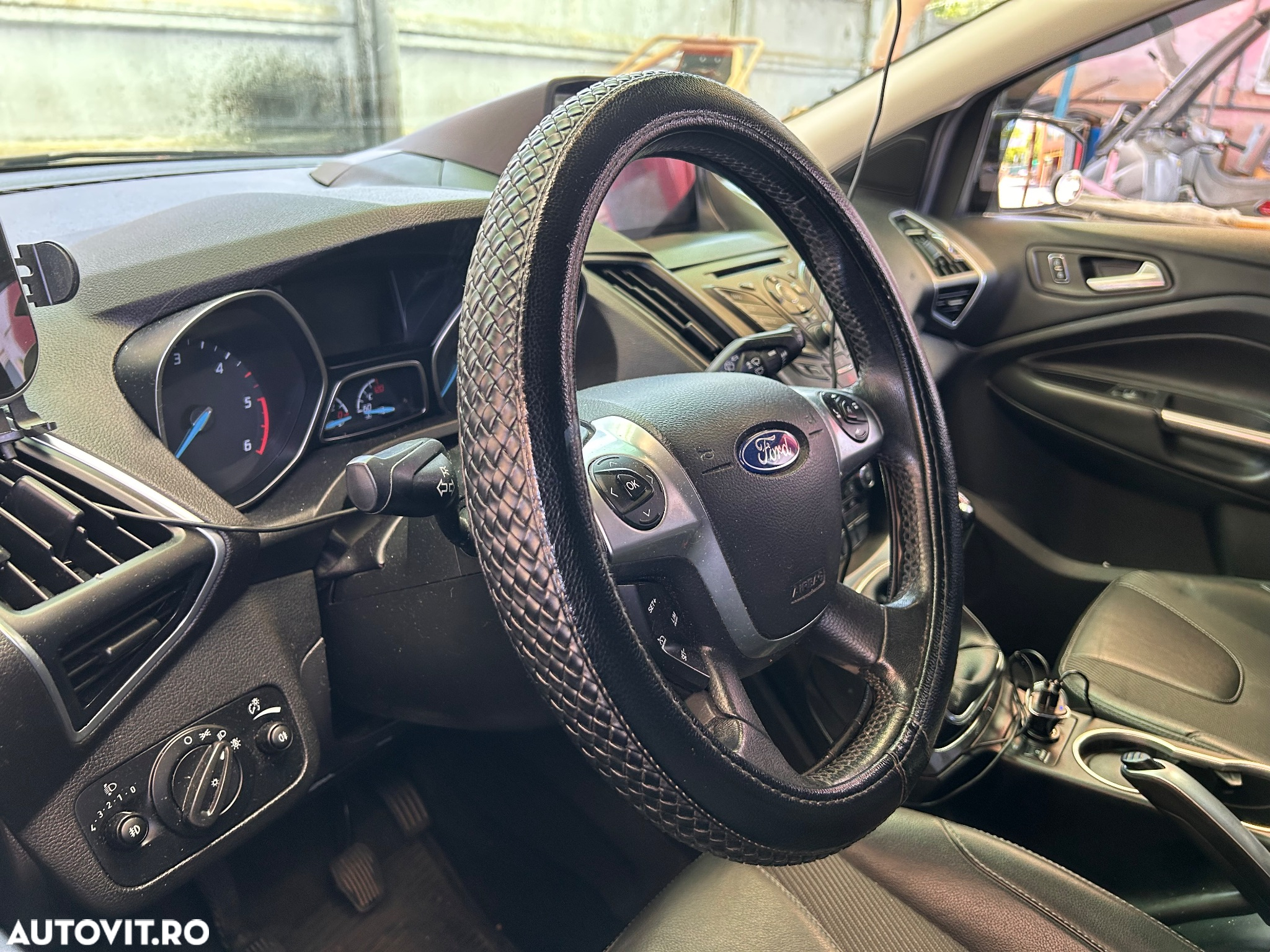 Ford Kuga 2.0 TDCi 4WD Titanium - 9