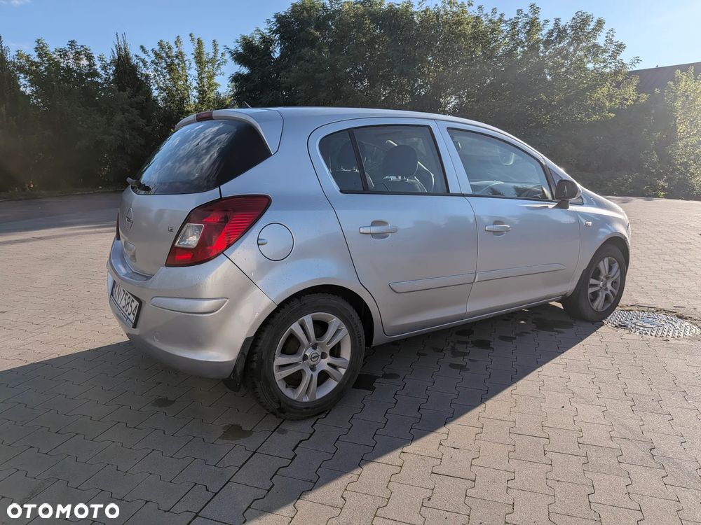 Opel Corsa 2007 photo 3