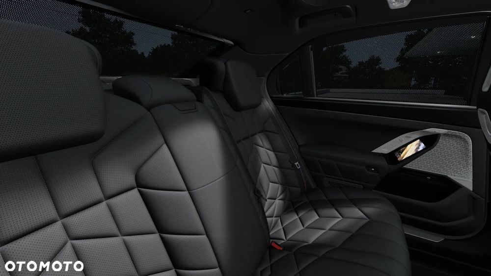 BMW Seria 7 740d xDrive - 13