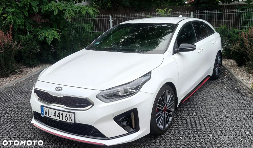 Kia ProCeed - 1