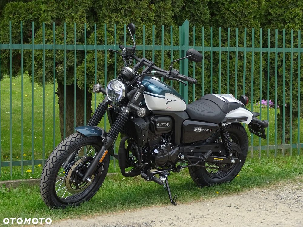 Junak M18 - 1