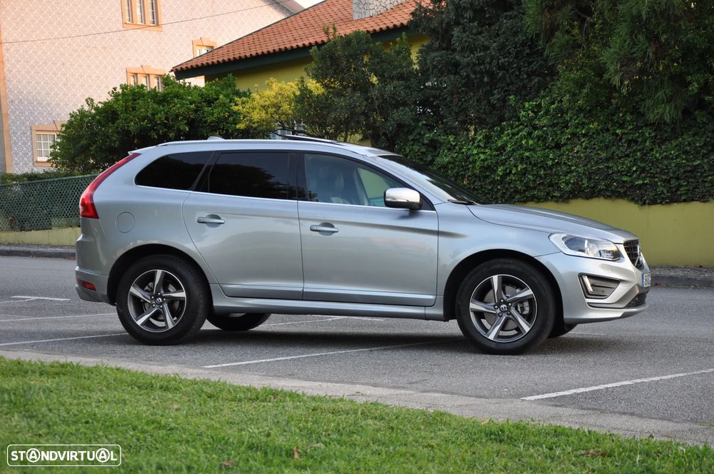 Volvo XC 60 2.0 D4 R-Design Summum Geartronic - 2