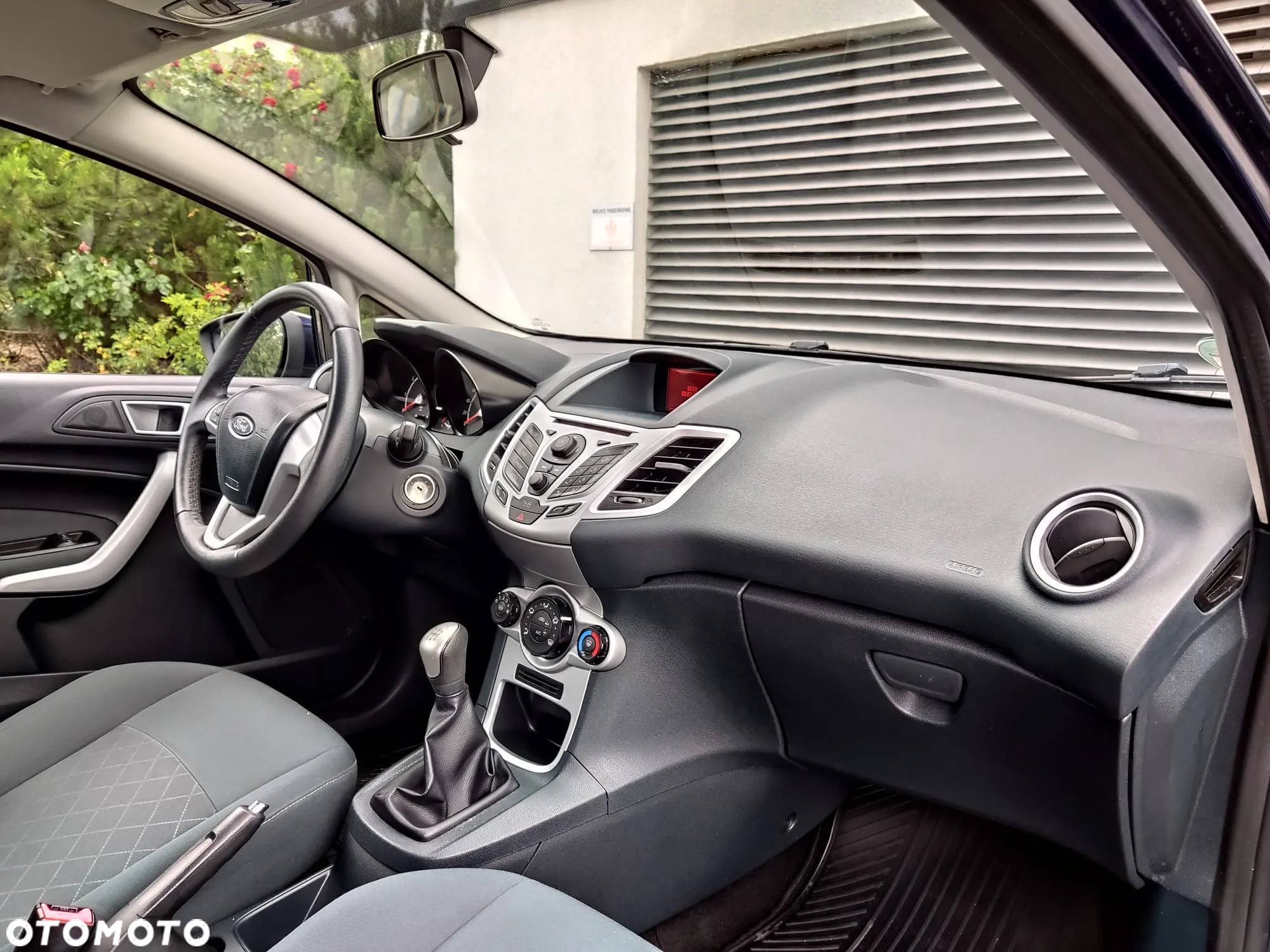 Ford Fiesta 1.25 Champions Edition - 12