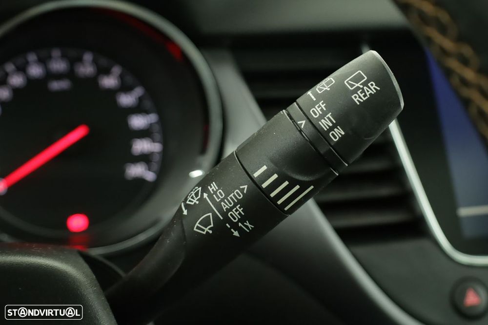 Opel Crossland X 1.6 CDTi Innovation - 19