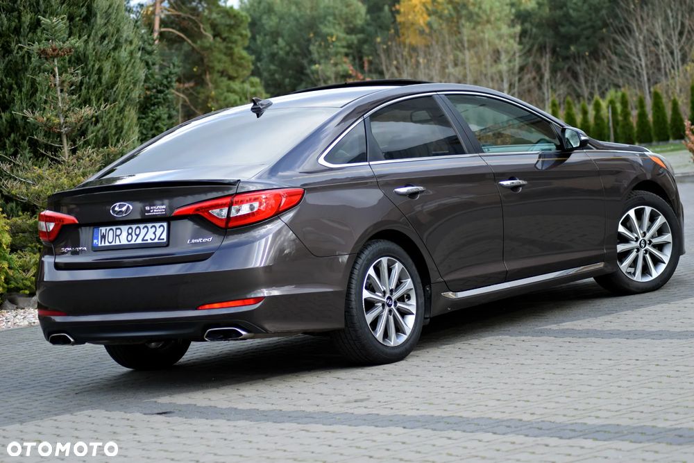 Hyundai Sonata - 17