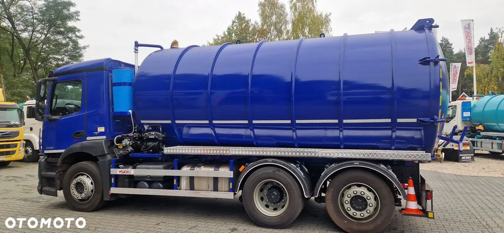 Mercedes-Benz ANTOS - 4