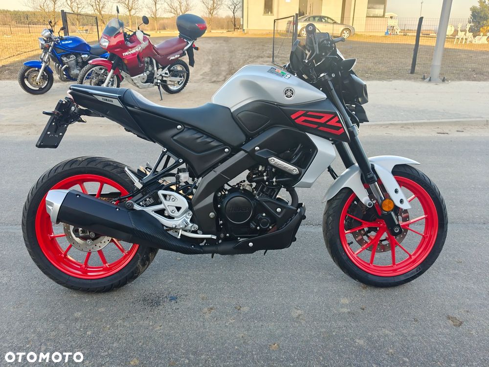 Yamaha MT - 6