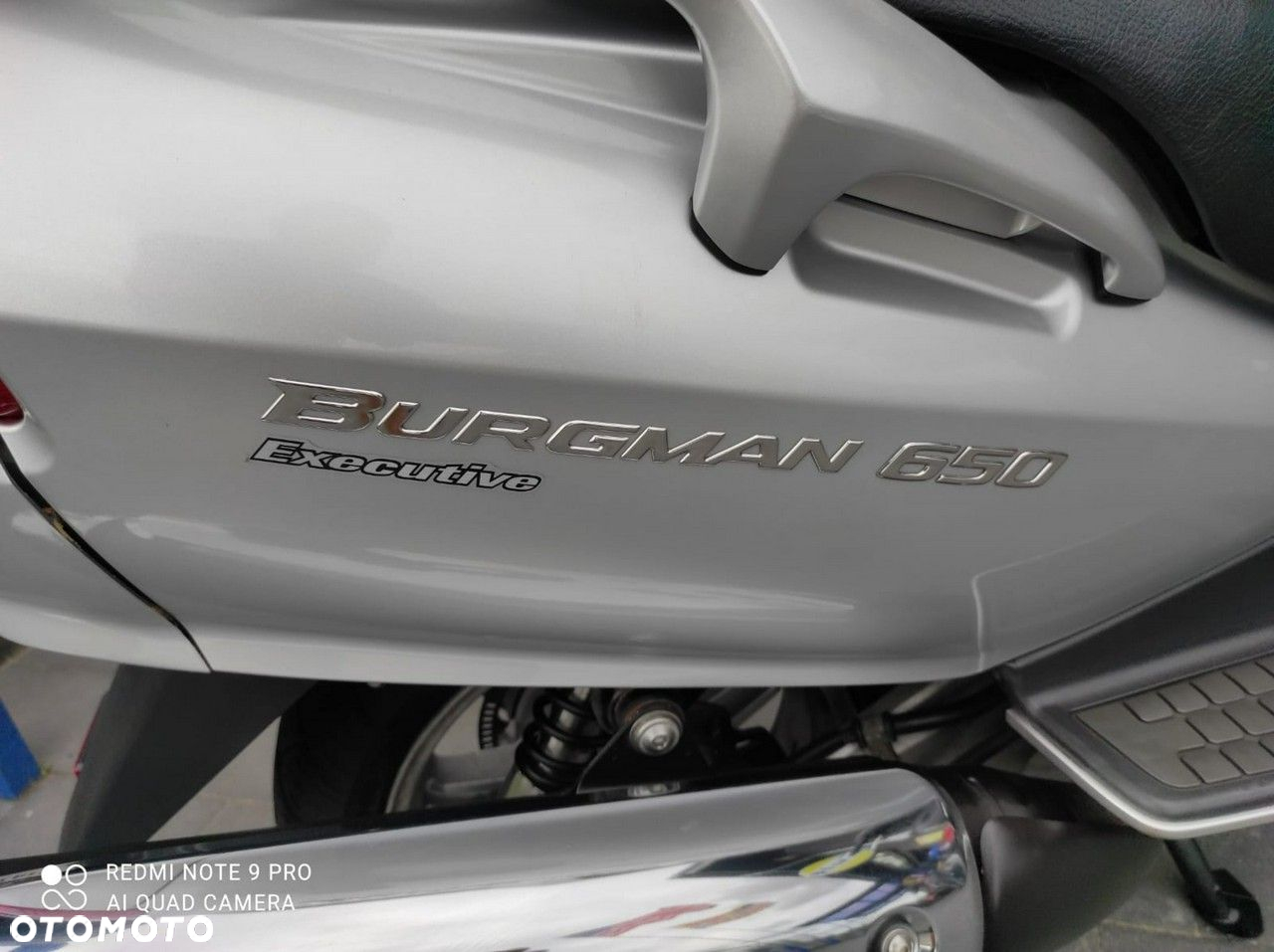 Suzuki Burgman - 6