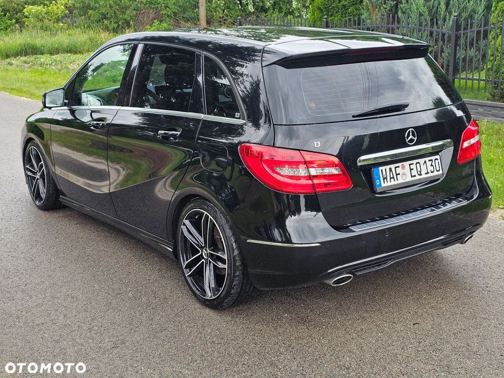 Mercedes-Benz Klasa B 200 CDI (BlueEFFICIENCY) - 2