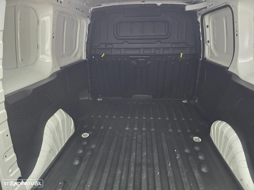 Toyota Proace 1.5 D 3 Lugares - 14