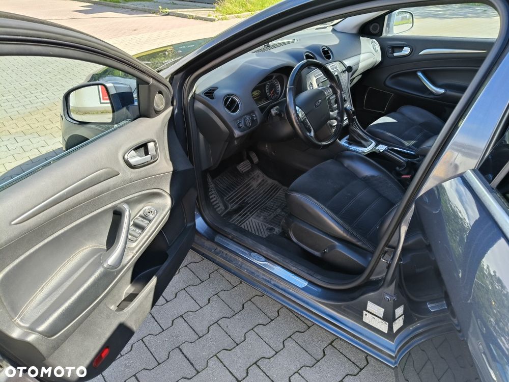 Ford Mondeo - 8