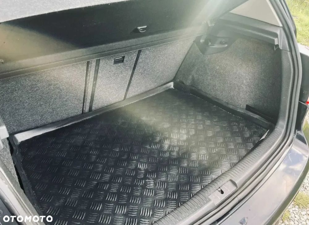 Volkswagen Golf V 1.4 TSI Comfortline DSG - 7