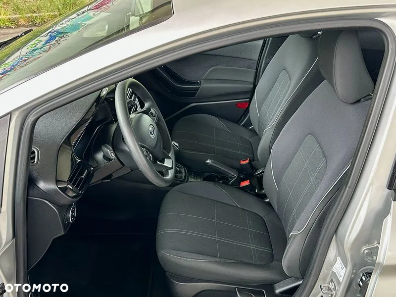 Ford Fiesta - 10