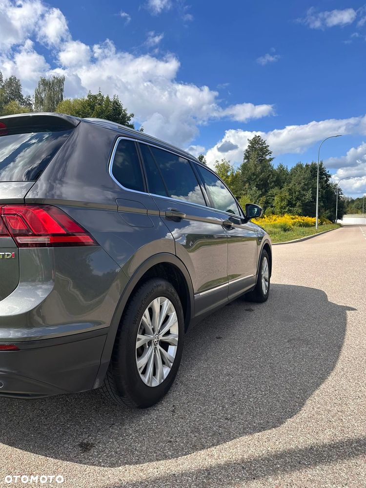 Volkswagen Tiguan - 13