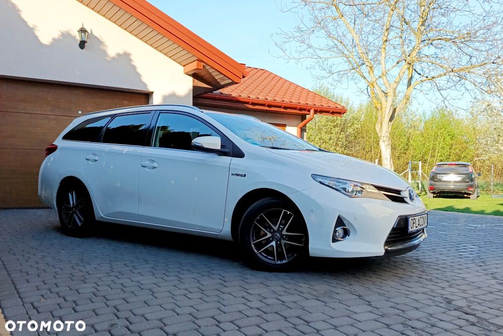 Toyota Auris 1.8 HSD Prestige NAVI - 6