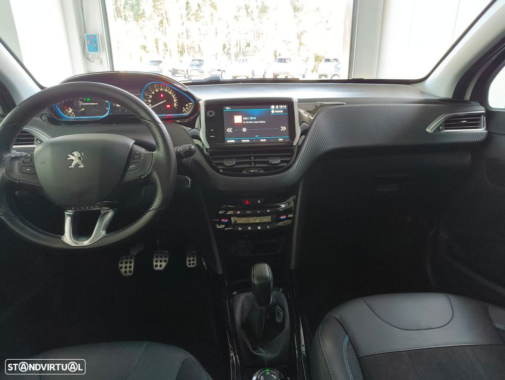 Peugeot 2008 1.2 PureTech Crossway - 17