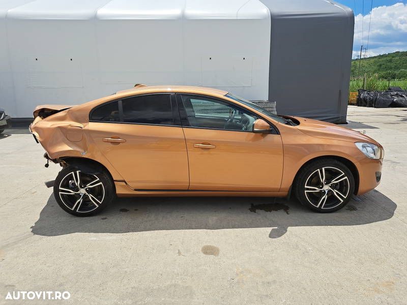 Dezmembrari / Dezmembrez Volvo S60 II [Fabr 2010-2018] 2.4 D5244T11 cutie viteze manuala cod culoare VIBRANT COPPER - 5