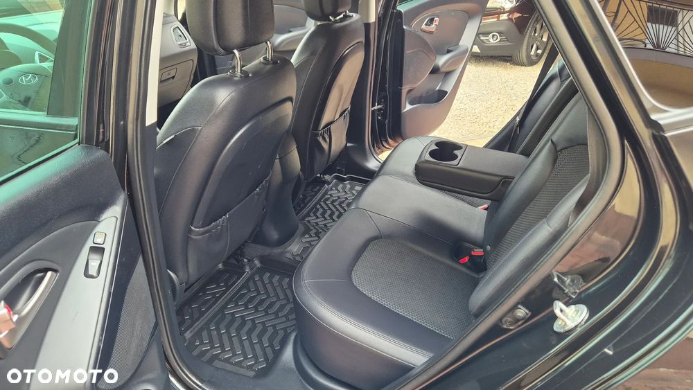 Hyundai ix35 2.0 4WD Automatik Premium - 24