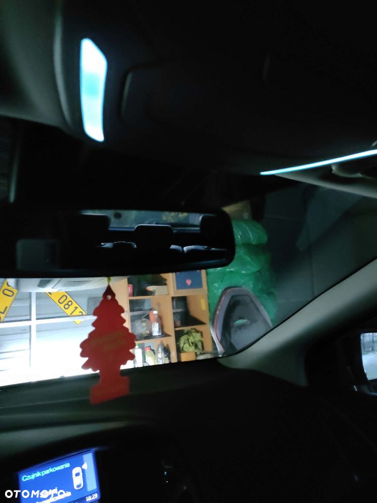 Ford Focus 2.0 TDCi Sport - 28