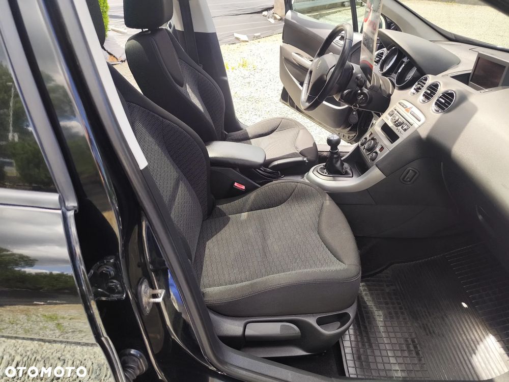Peugeot 308 - 32