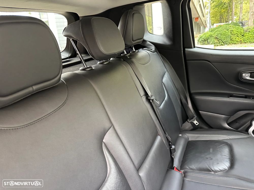 Jeep Renegade 1.6 MJD Limited - 24