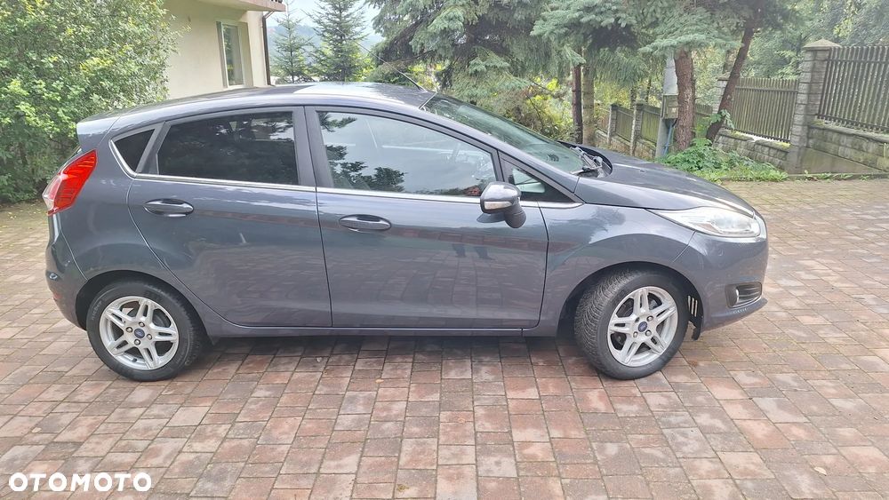 Ford Fiesta 1.4 Titanium EU6 - 5
