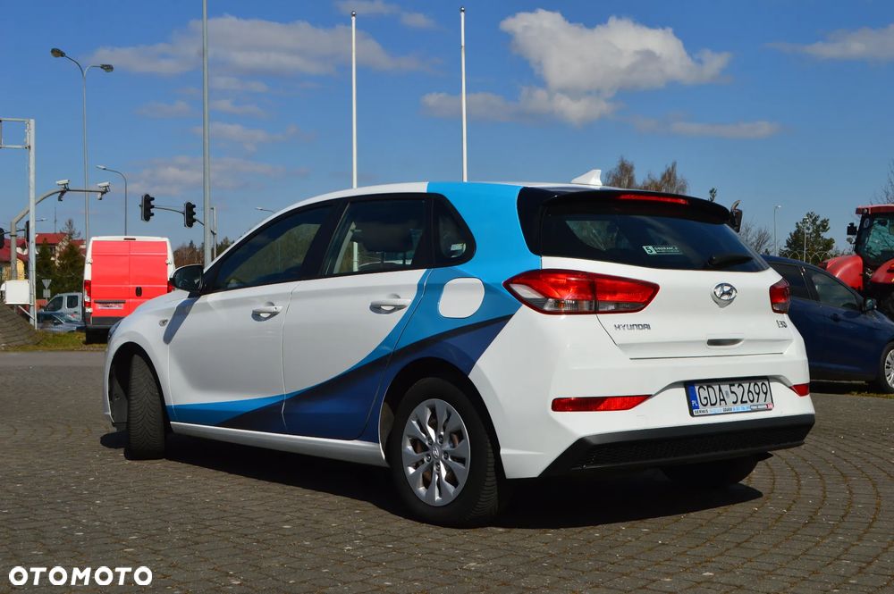 Hyundai i30 1.6 D Comfort - 7