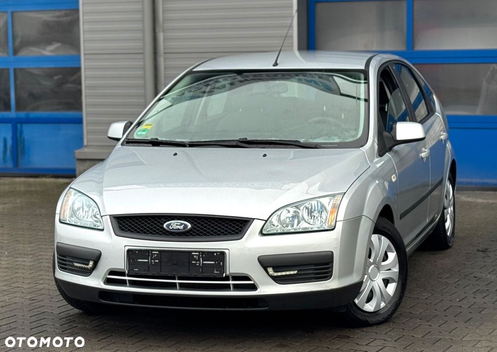 Ford Focus 1.6 16V Style - 1