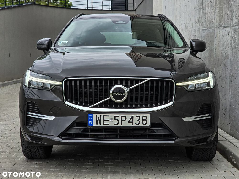 Volvo XC 60 B4 D Momentum Pro - 16