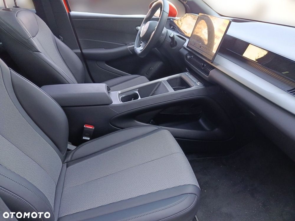 BYD Dolphin - 21