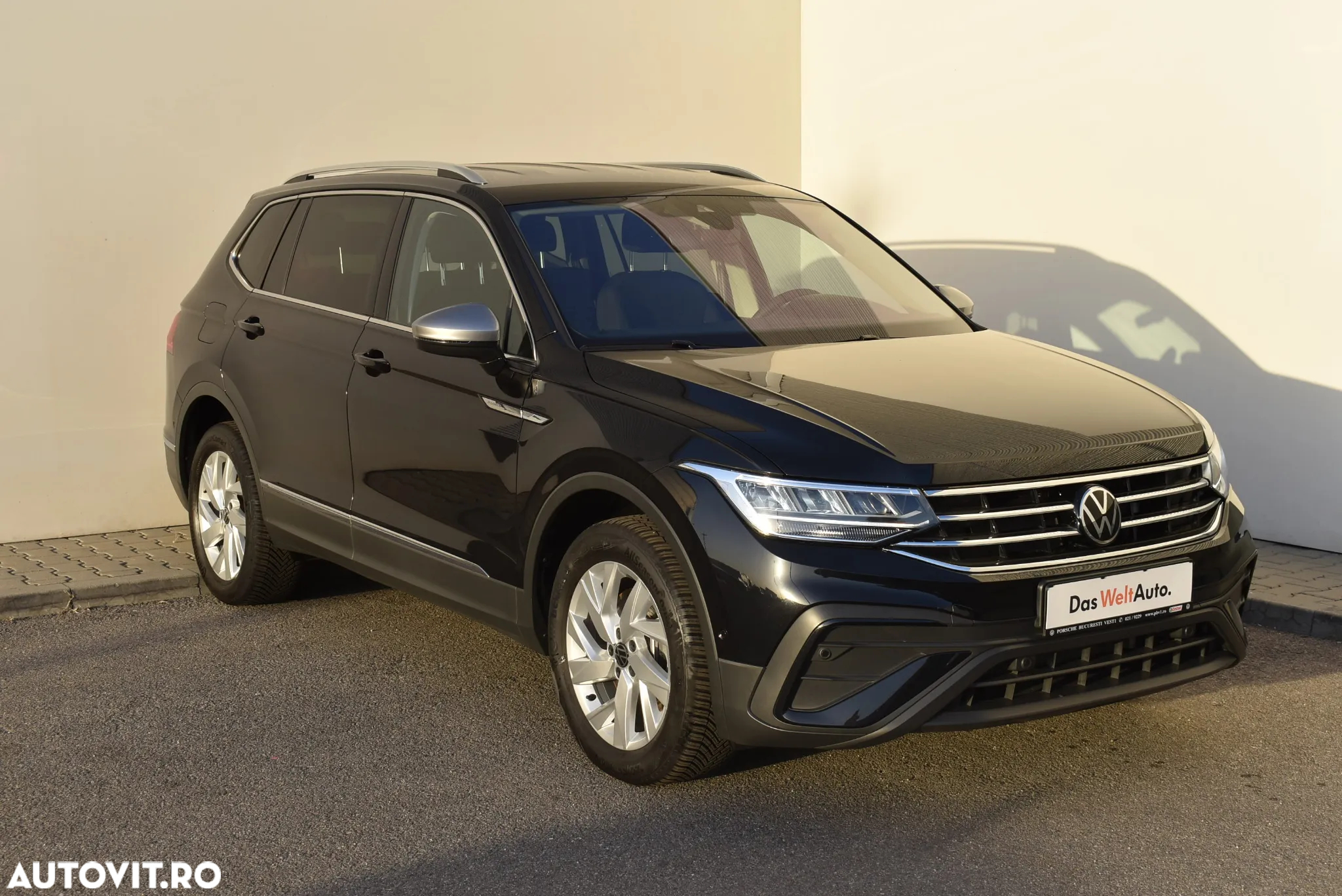 Volkswagen Tiguan Allspace 2.0 TDI DSG Life - 5