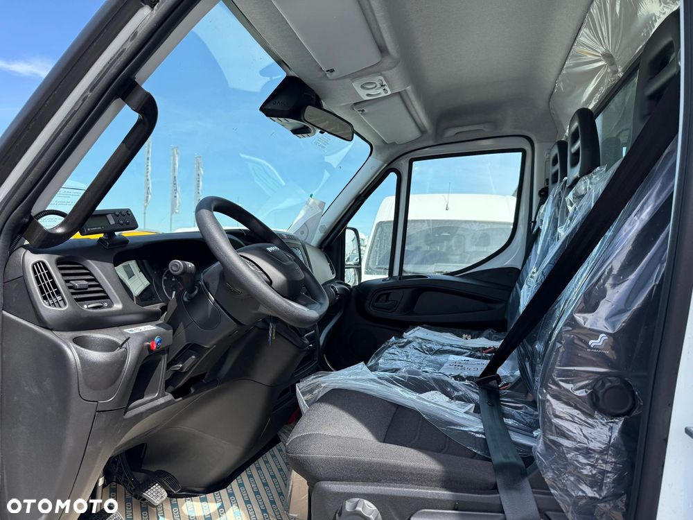 Iveco 70C18 - 9
