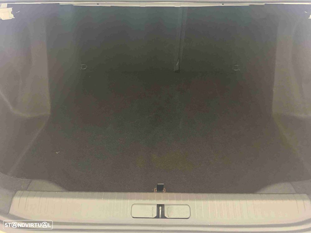 Citroën C4 X 1.2 PureTech Plus EAT8 - 13