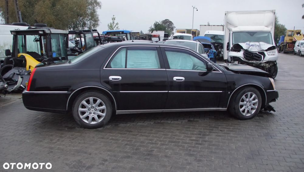 Auto na części - Cadillac DTS 4.6 V8 295 KM LD8 2008R Silnik Skrzynia Drzwi Zderzak Błotnik Lampa Lusterko Szyba Klapa Deska Kokpit Sterownik Moduł Czujnik Licznik Wyświetlacz Kierownica Panel - 8