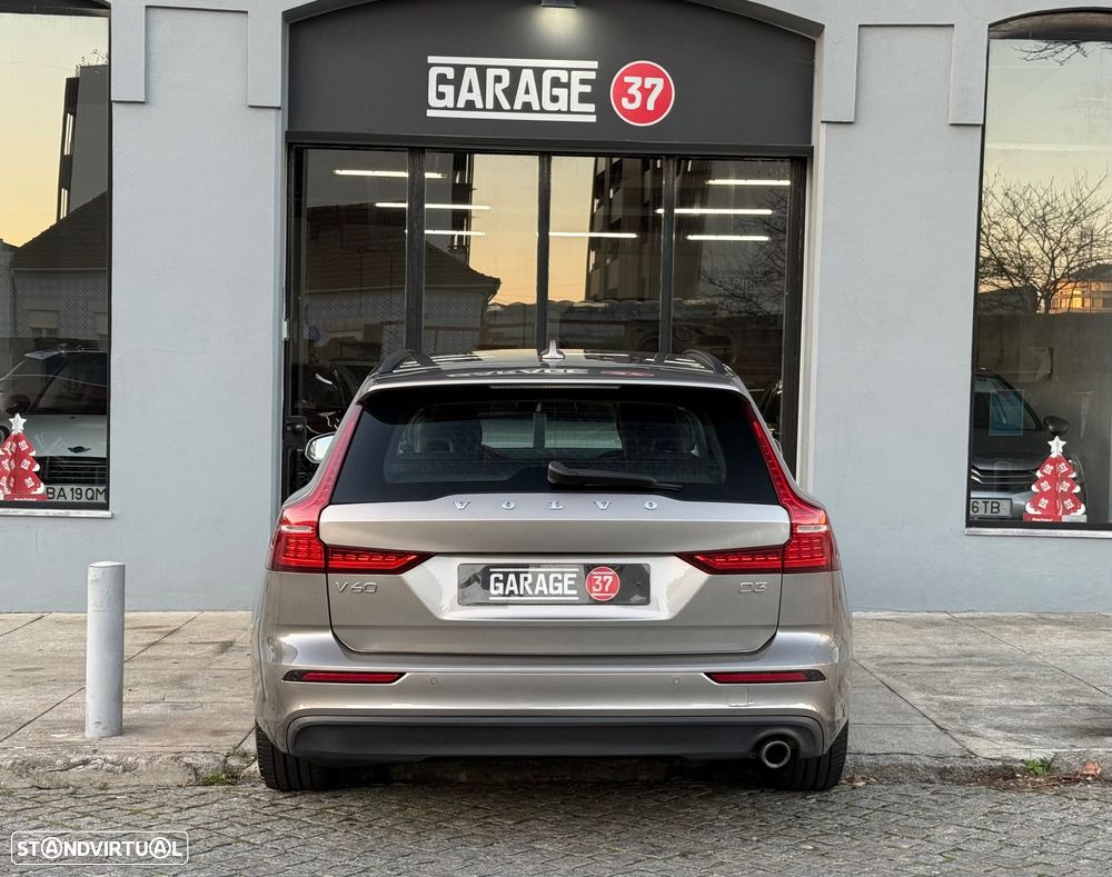 Volvo V60 2.0 D3 Momentum - 7