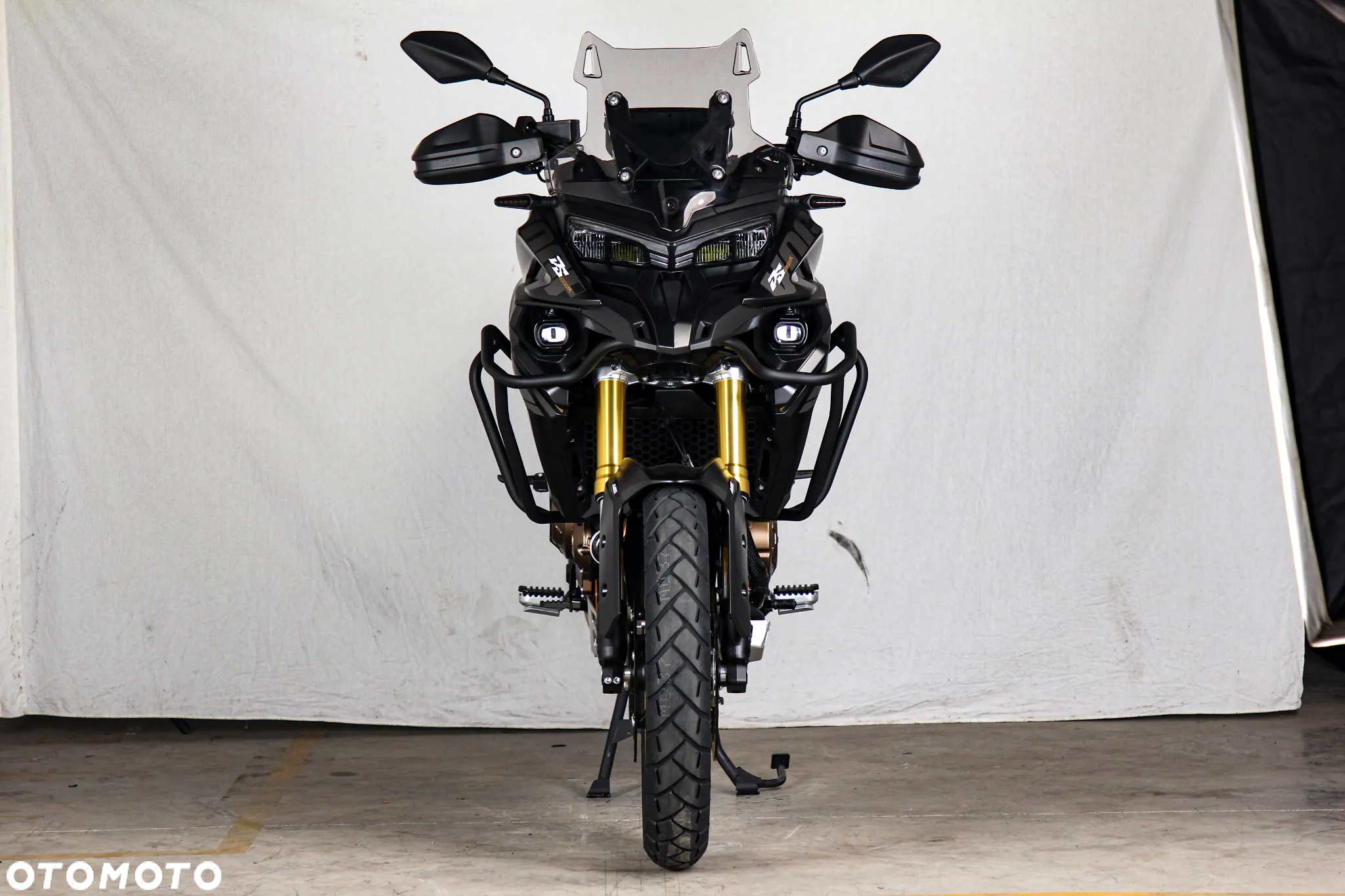 VOGE 625DSX - 12