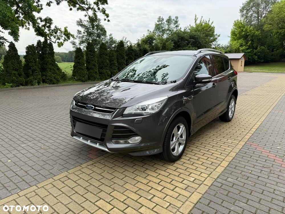 Ford Kuga 1.5 EcoBoost 4x4 Titanium - 2