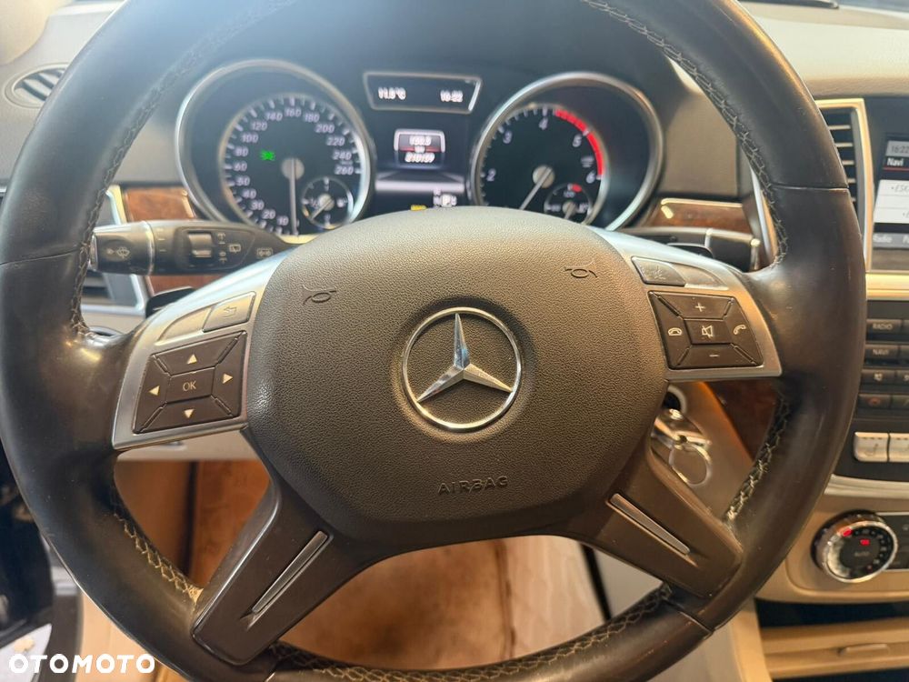 Mercedes-Benz ML - 30