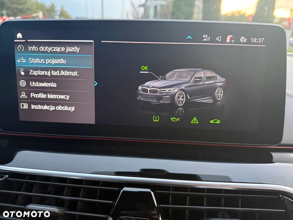 BMW Seria 5 530e xDrive M Sport sport - 15