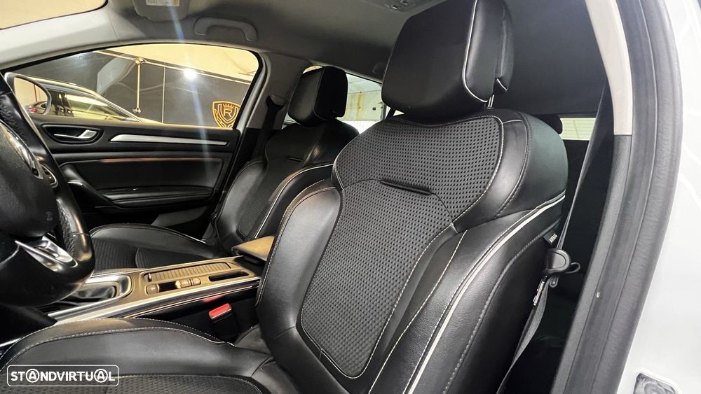 Renault Mégane Sport Tourer 1.5 dCi Bose Edition EDC - 39