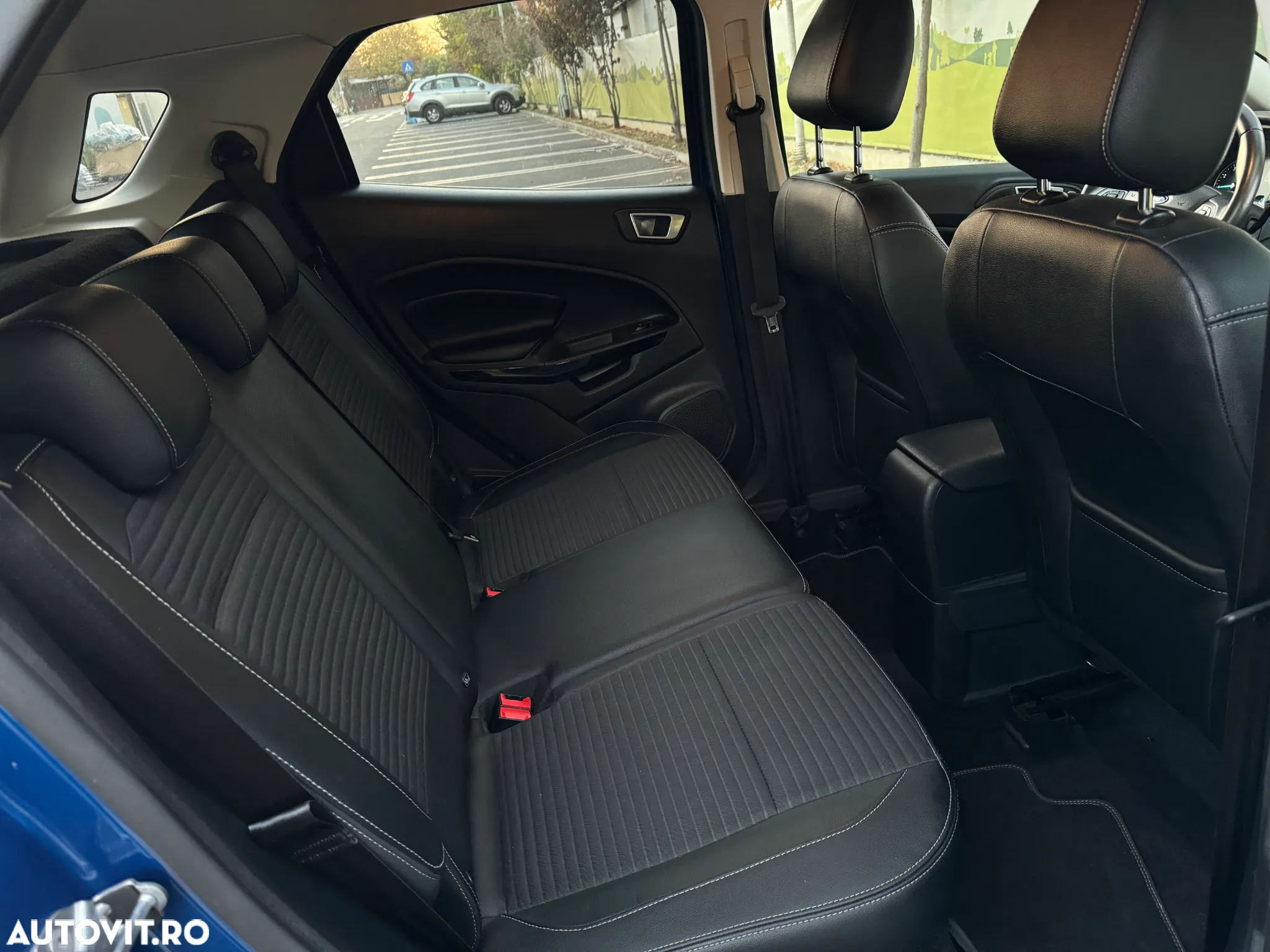 Ford EcoSport 1.0 EcoBoost Aut. TITANIUM - 10