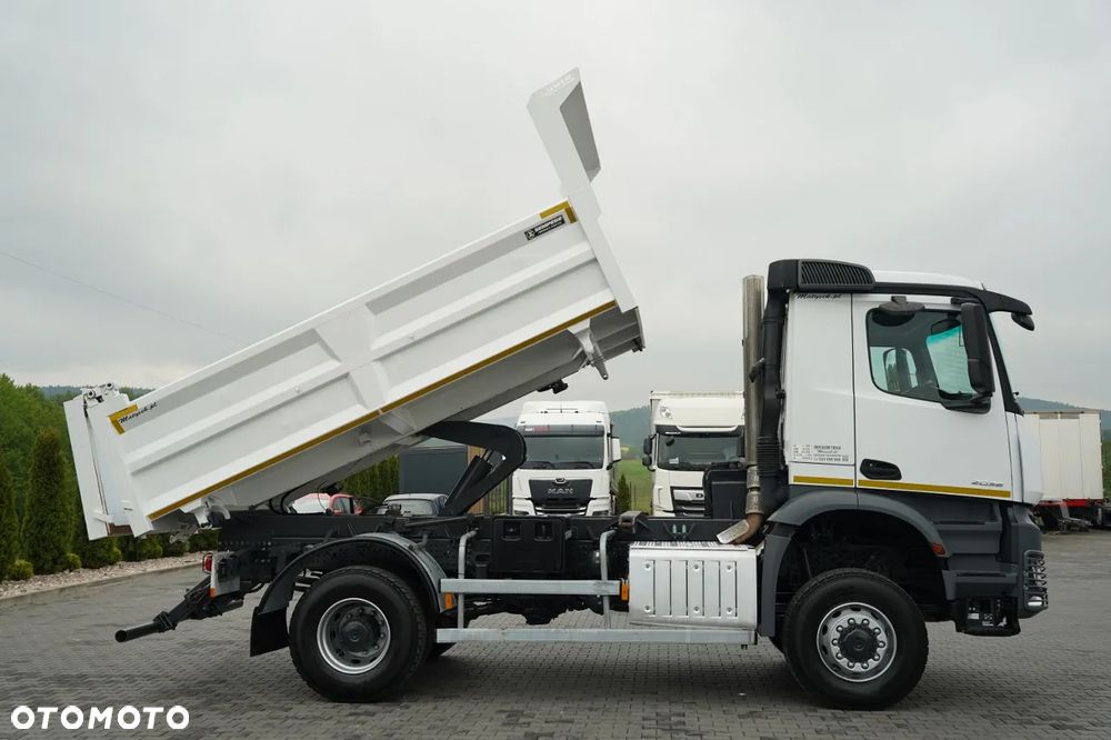 Mercedes-Benz AROCS 2038 / 4x4 / WYWROTKA 2 STRONNA / HYDROBURTA / AUTOMAT / - 7