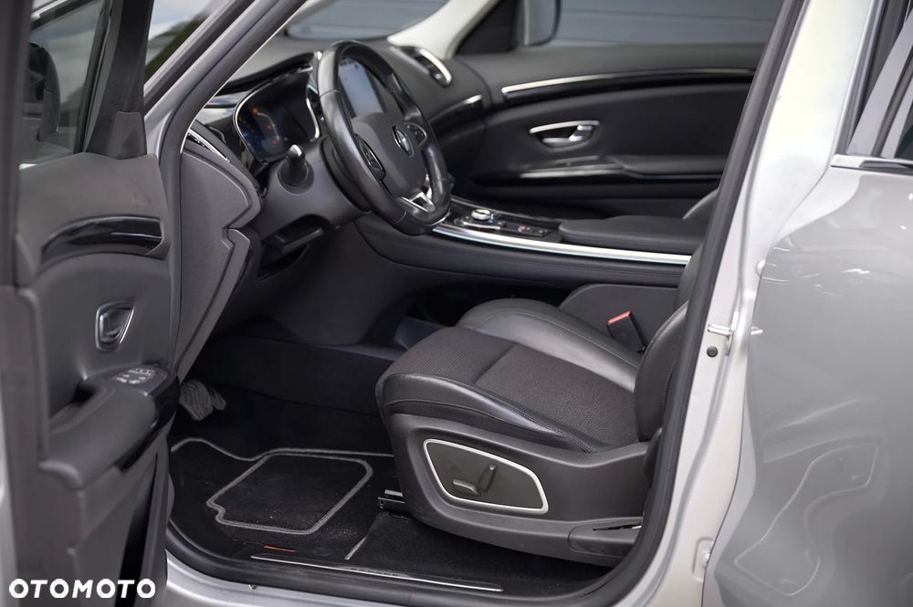 Renault Espace BLUE dCi 160 EDC BUSINESS EDITION - 12