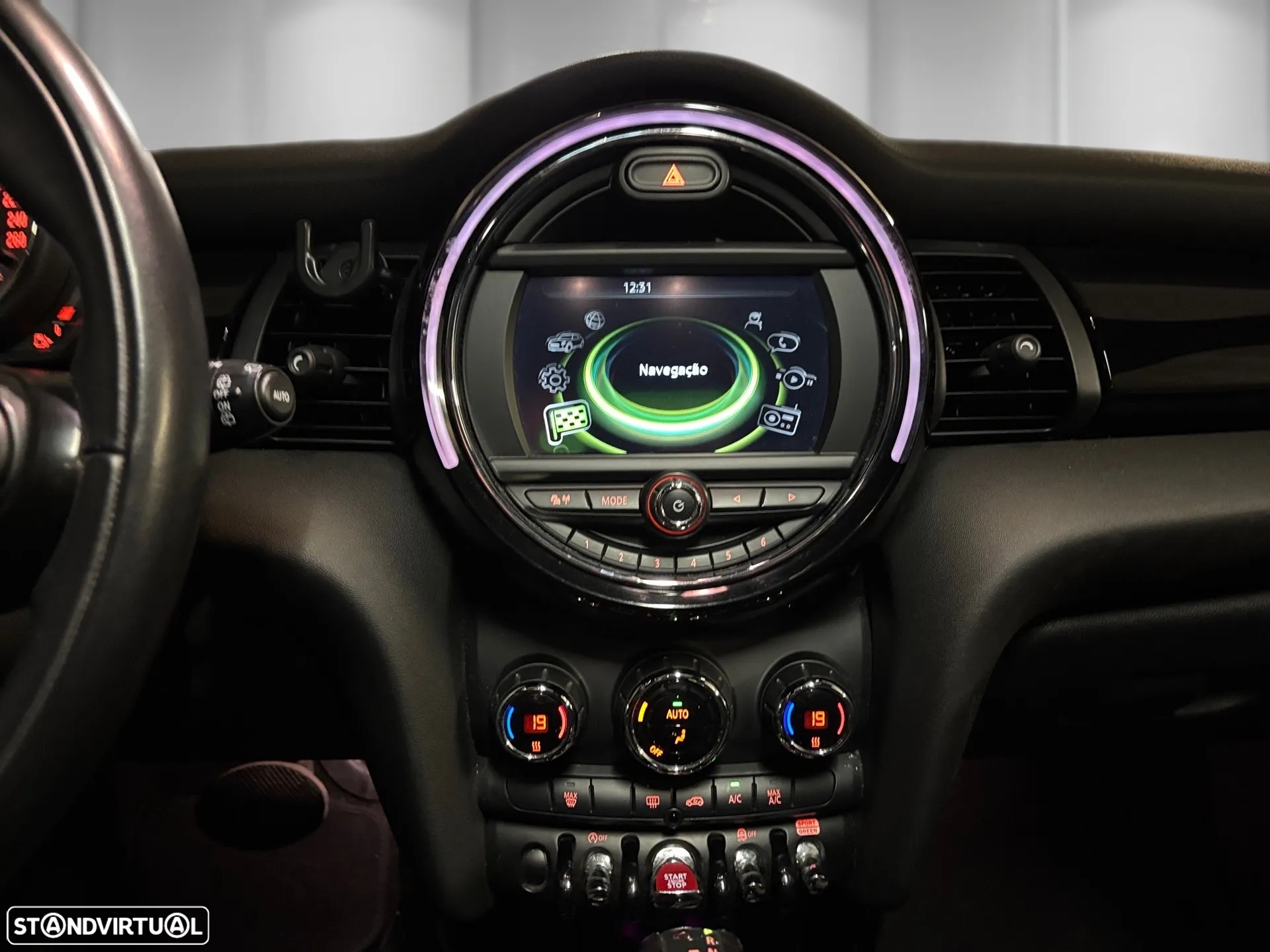 MINI 5 Portas Cooper Auto - 7