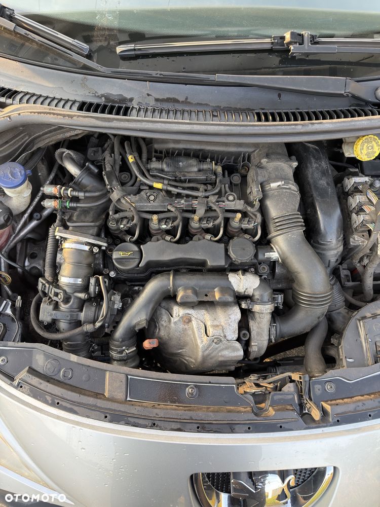 Peugeot 207 - 7