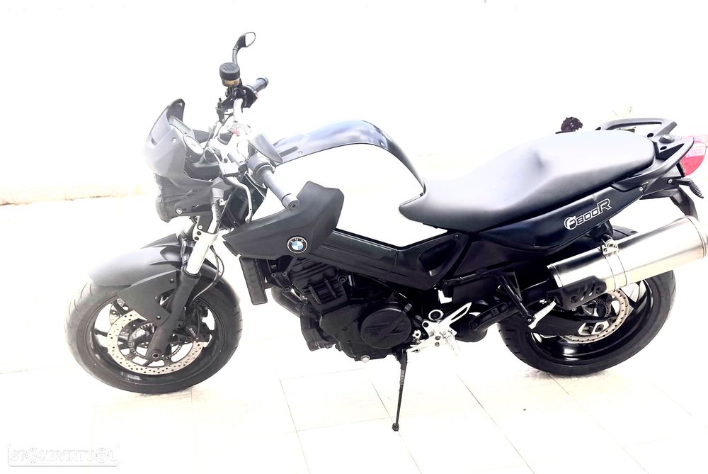 BMW F 800 R Naked - 3