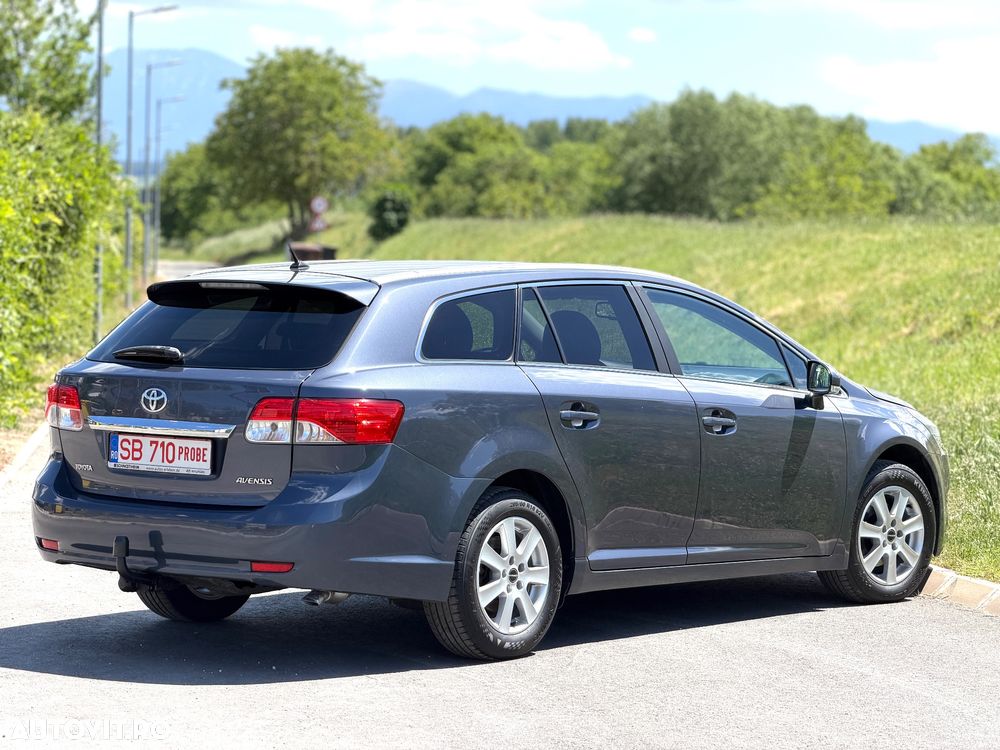Toyota Avensis 2.0 D-4D Edition - 6