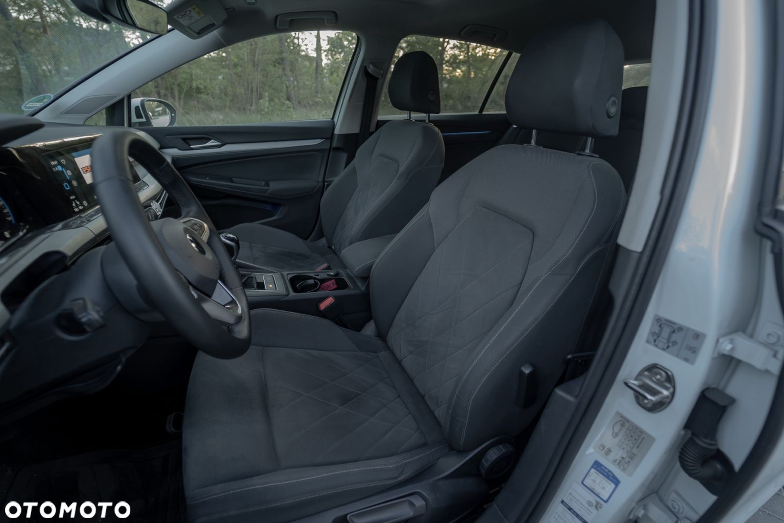 Volkswagen Golf VIII 2.0 TDI - 13
