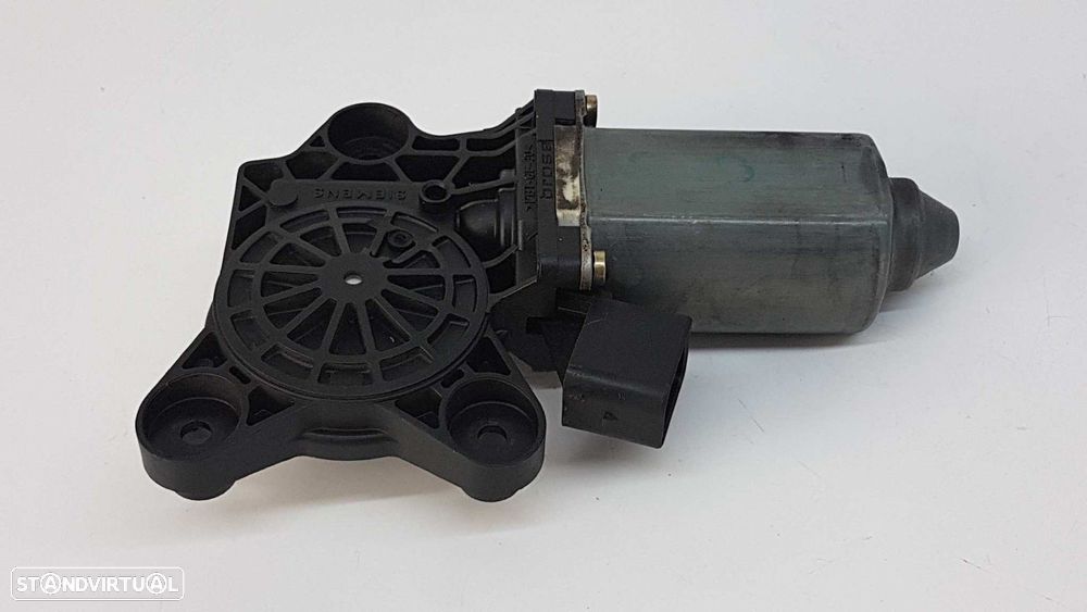 MOTOR ELEVADOR FRENTE DIREITO MERCEDES CLASE C (W203) BERLINA 220 CDI (203.006) - 2
