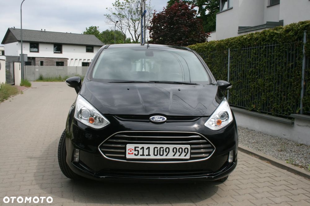 Peugeot 2008 1.2 Pure Tech Allure S&S - 28